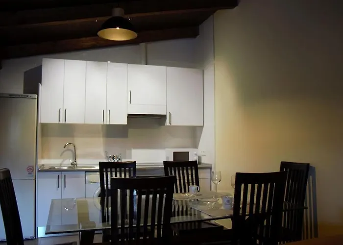 En El Burguillo -vitalia 2 Cr-av-1251 Las Cruceras