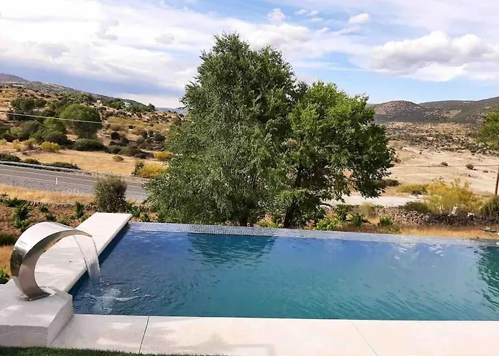 En El Burguillo -vitalia 2 Cr-av-1251 * Las Cruceras