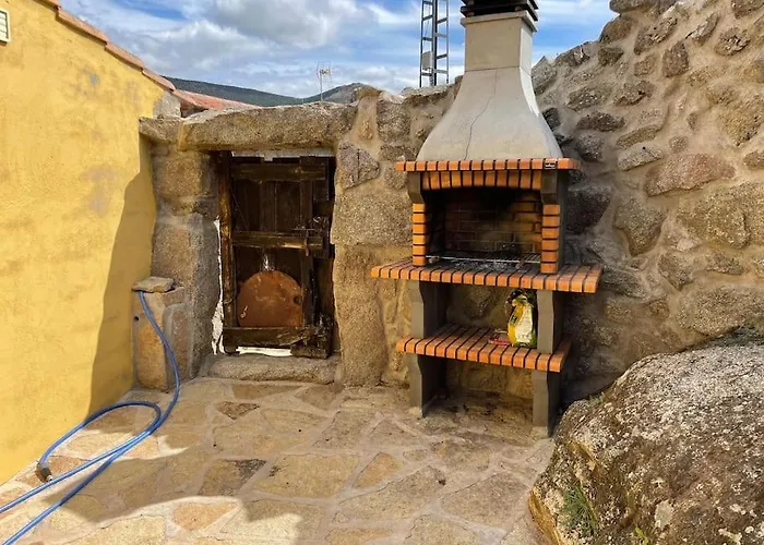 En El Burguillo -vitalia 2 Cr-av-1251 Las Cruceras